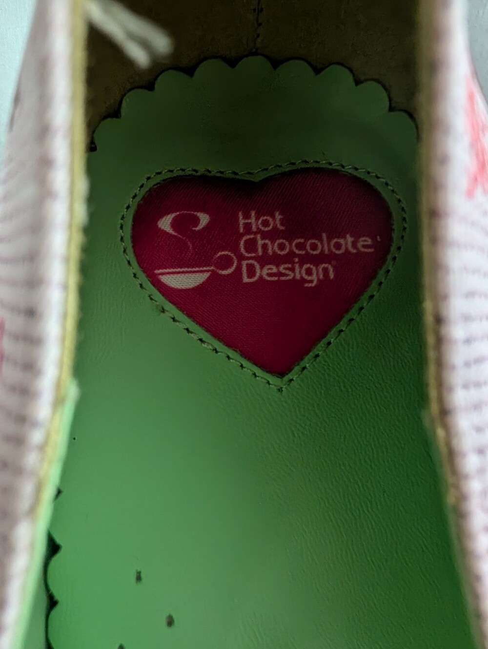 Hot Chocolate Design White Embroidered Mary Jane Heels - Picture 7 of 7
